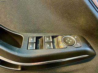 Ford Puma 2020 ST-LINE-thumb-12