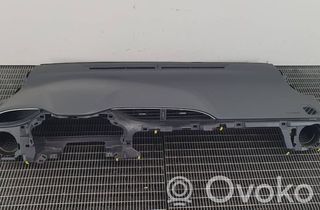 Toyota Yaris III ταμπλό