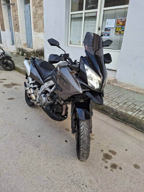 Suzuki V-Strom 1000 2004