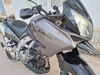 Suzuki V-Strom 1000 2004-thumb-1