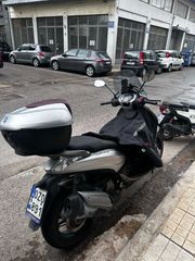 Piaggio Beverly 350 2012-thumb-2