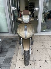 Piaggio Beverly 300 2012