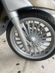 Piaggio Beverly 300 2012-thumb-15