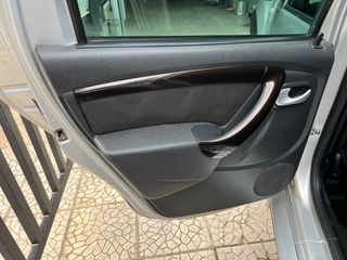 Dacia Duster 2011 1.5 DCI 110HP 4X4 PRESTIGE-thumb-11