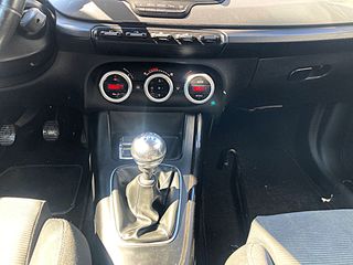 Alfa Romeo Giulietta 2012 DINSTICTIVE ΕΛΛΗΝΙΚΗΣ ΑΝΤ/ΠΕΙΑΣ-thumb-9