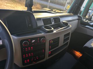 MAN 2020 TGS 18.470-thumb-17