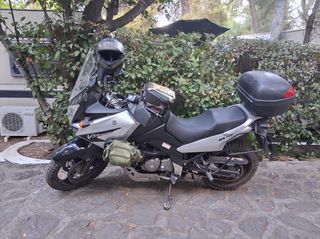 Suzuki V-Strom 650 2005