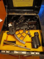 Συλλεκτικός Εξάντας C. Plath Micrometer Sextant (1964) – Πλήρες Σετ με Πιστοποιητικό