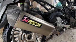 τελικό akrapovic-thumb-1