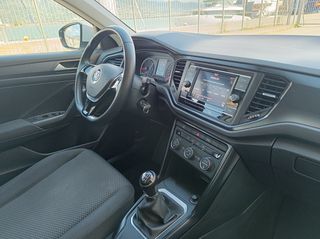 Volkswagen T-Roc 2020 ¤ 1.6 TDi ¤ DISCOVER ¤  ΕΛΛΗΝΙΚΗΣ ΑΝΤ/ΠΕΙΑΣ ¤-thumb-44