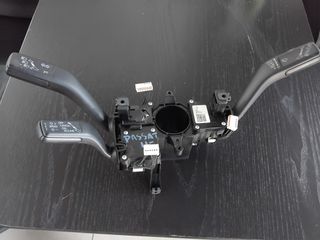 Διακόπτες Τιμονιού VolksWagen Passat '11-'15 (3C9953501BN)