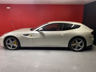 Ferrari FF 2012 1 of 1-thumb-1