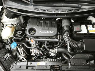 Kia Ceed / cee'd 2016 GT LINE-thumb-5
