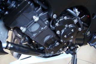 Yamaha FZ8 2011 FAZER 800 ARISTH KATASTASH-thumb-14