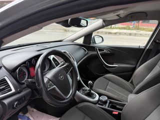 Opel Astra 2010 TURBO 180HP SPORT 1.600-thumb-10