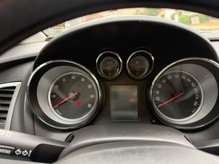 Opel Astra 2010 TURBO 180HP SPORT 1.600-thumb-14