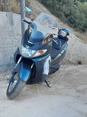 Suzuki Burgman 400 2002-thumb-2