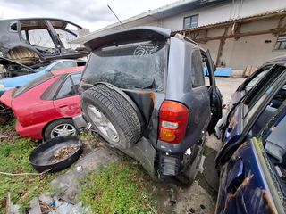 Toyota RAV4 2001–2006 Ανταλλακτικά ΑΠΟ 4 ΑΥΤΟΚΙΝΗΤΑ | Πίσω τμήμα, Πόρτες, Ζάντες, Τζαμόπορτες | 3θ/5θ Facelift - Pre-Facelift-thumb-5