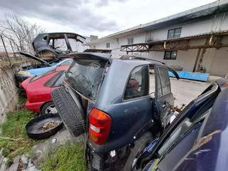 Toyota RAV4 2001–2006 Ανταλλακτικά ΑΠΟ 4 ΑΥΤΟΚΙΝΗΤΑ | Πίσω τμήμα, Πόρτες, Ζάντες, Τζαμόπορτες | 3θ/5θ Facelift - Pre-Facelift-thumb-6