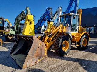 Φορτωτής Με Λάστιχα Liebherr 2010 L 514 Stereo