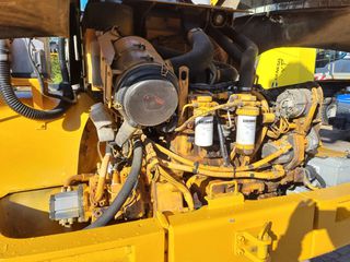 Φορτωτής Με Λάστιχα Liebherr 2010 L 514 Stereo-thumb-18
