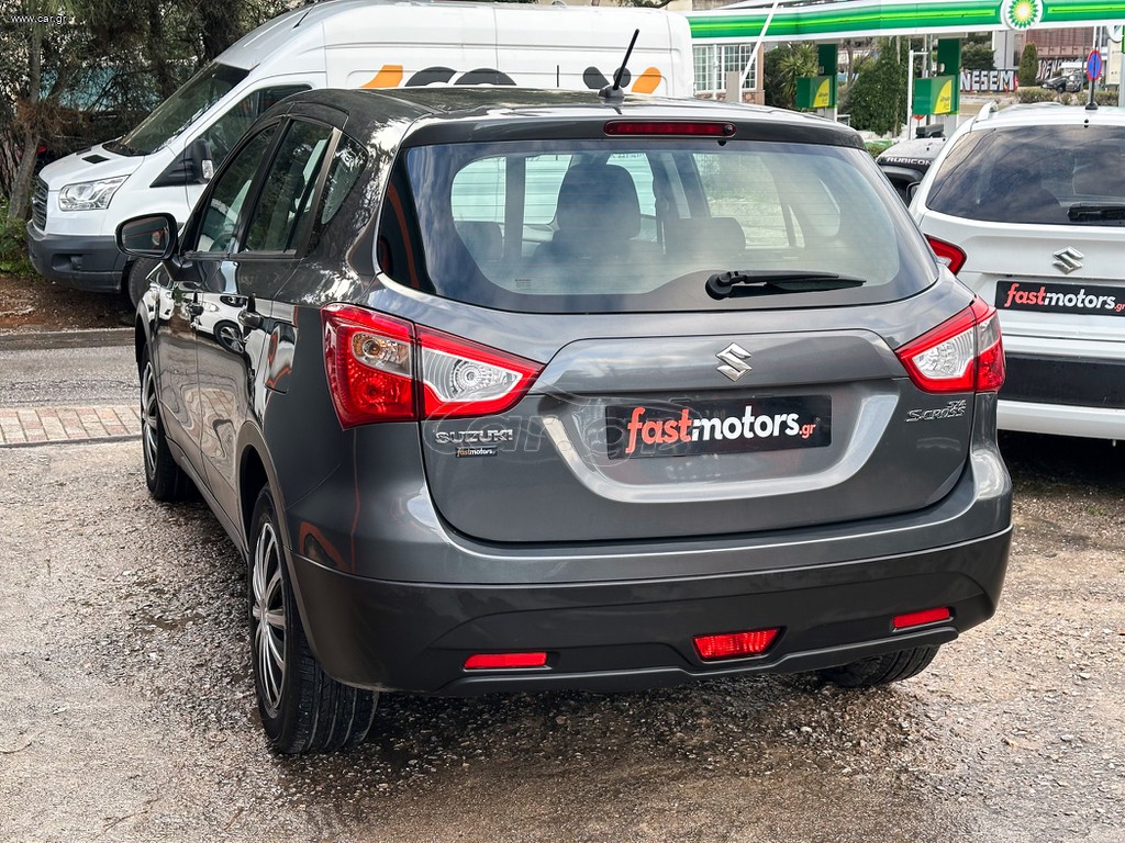Suzuki SX4 S-Cross thumbnail 5