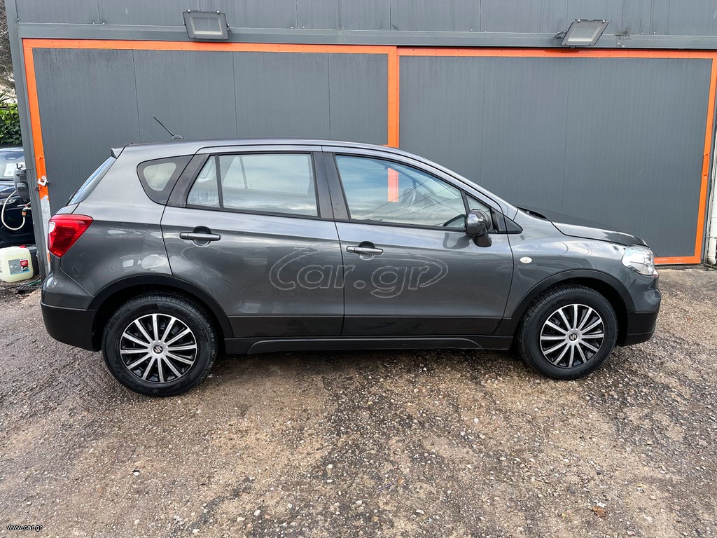Suzuki SX4 S-Cross thumbnail 9