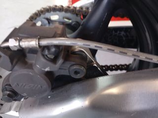 Honda CBR 1000RR 2006-thumb-4