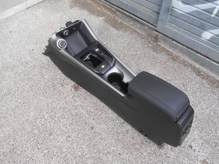 ALFA ROMEO TONALE 2022+ ΤΕΜΠΕΛΗΣ - ΦΟΡΤΙΣΤΗΣ ΑΣΥΡΜΑΤΟΣ - USB - STELLAR PARTS