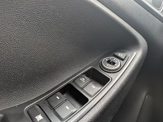 Hyundai i 20 2019-thumb-12