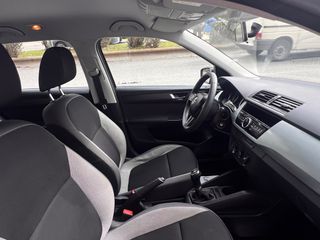 Skoda Fabia 2015 1.0 MPI αριστη κατασταση-thumb-11