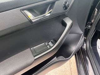 Skoda Fabia 2015 1.0 MPI αριστη κατασταση-thumb-19