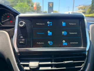 Peugeot 208 2018 1.2 PURETECH 110 ALLURE PACK-thumb-14