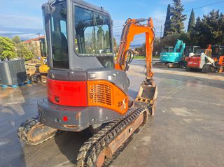 Εκσκαφάκι (διαβολάκι) Hitachi 2013 ZX38U-5A-thumb-1