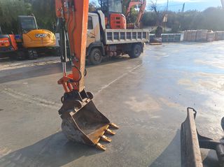 Εκσκαφάκι (διαβολάκι) Hitachi 2013 ZX38U-5A-thumb-4