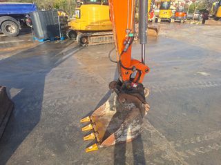 Εκσκαφάκι (διαβολάκι) Hitachi 2013 ZX38U-5A-thumb-7