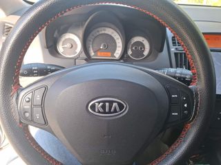 Kia Ceed / cee'd 2008-thumb-2