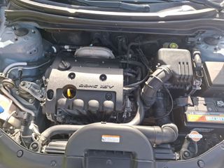 Kia Ceed / cee'd 2008-thumb-8