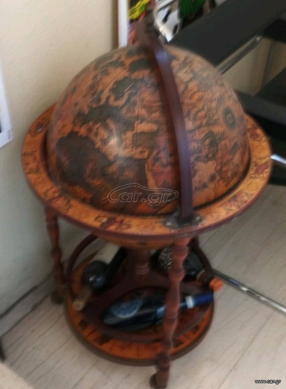 Έπιπλο bar