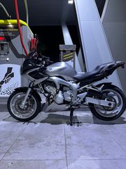 Yamaha FZ6 Fazer 2004