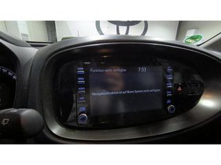 Toyota Aygo 2023 X-PLAY CLIMA SMART KEY-thumb-19