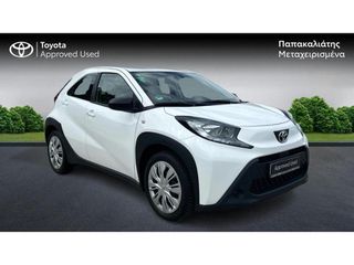Toyota Aygo 2023 X-PLAY CLIMA SMART KEY-thumb-12