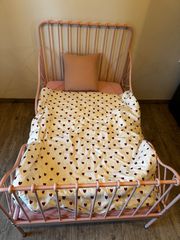 Πωλείται Παιδικό Μεταλλικό Κρεβάτι 80Χ200 με τάβλες και στρώμα