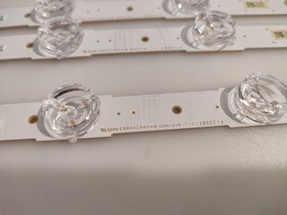 Samsung 43ku6072  ledbar-thumb-3