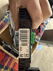 PEUGEOT 208 9832694380-thumb-1