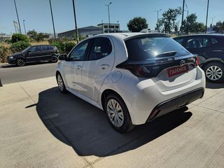 Toyota Yaris 2021 ACTIVE STEEL-thumb-4