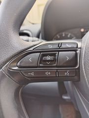 Toyota Yaris 2021 ACTIVE STEEL-thumb-13