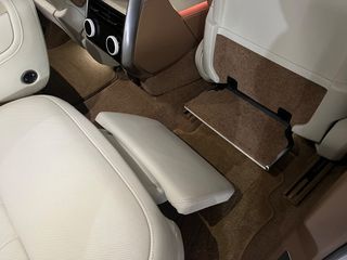 Land Rover Range Rover 2024 SV-thumb-47