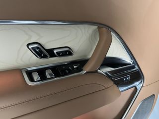 Land Rover Range Rover 2024 SV-thumb-22
