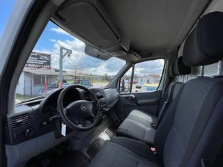 Σασί Mercedes-Benz 2012 516-thumb-11